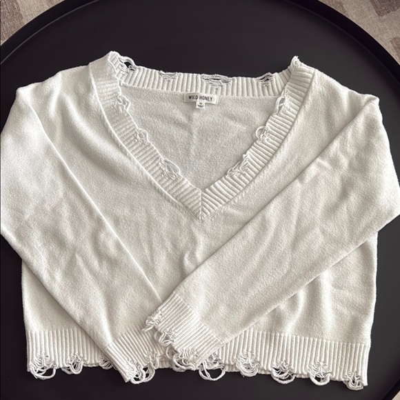 Wild Honey Sweaters - Wild Honey White V-Neck Cropped Sweater with Scalloped Trim